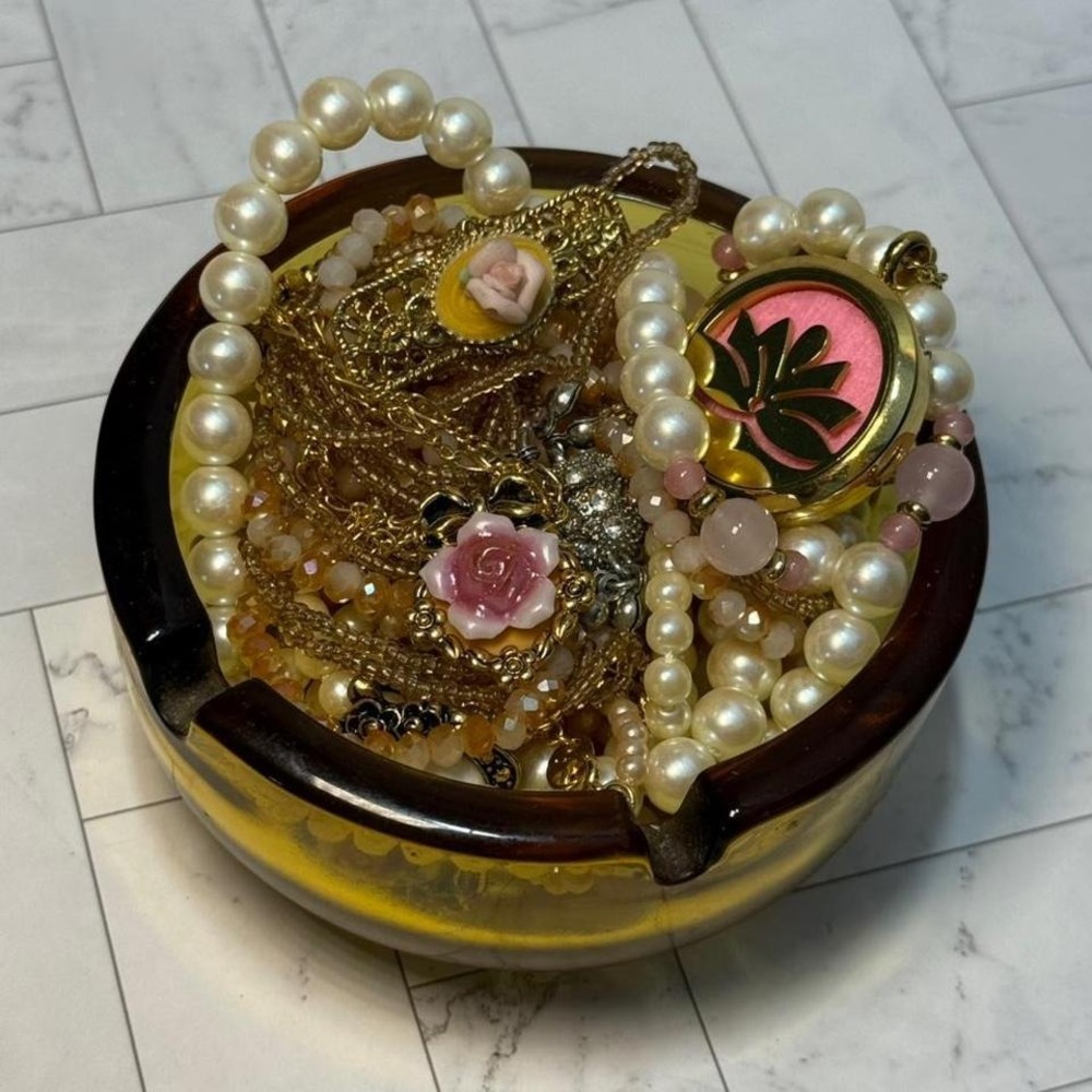 Pearls & Petals Mystery Jewelry Jar